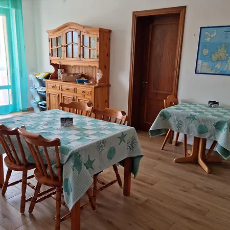 Guest house Smeraldo La Maddalena (Sassari)
